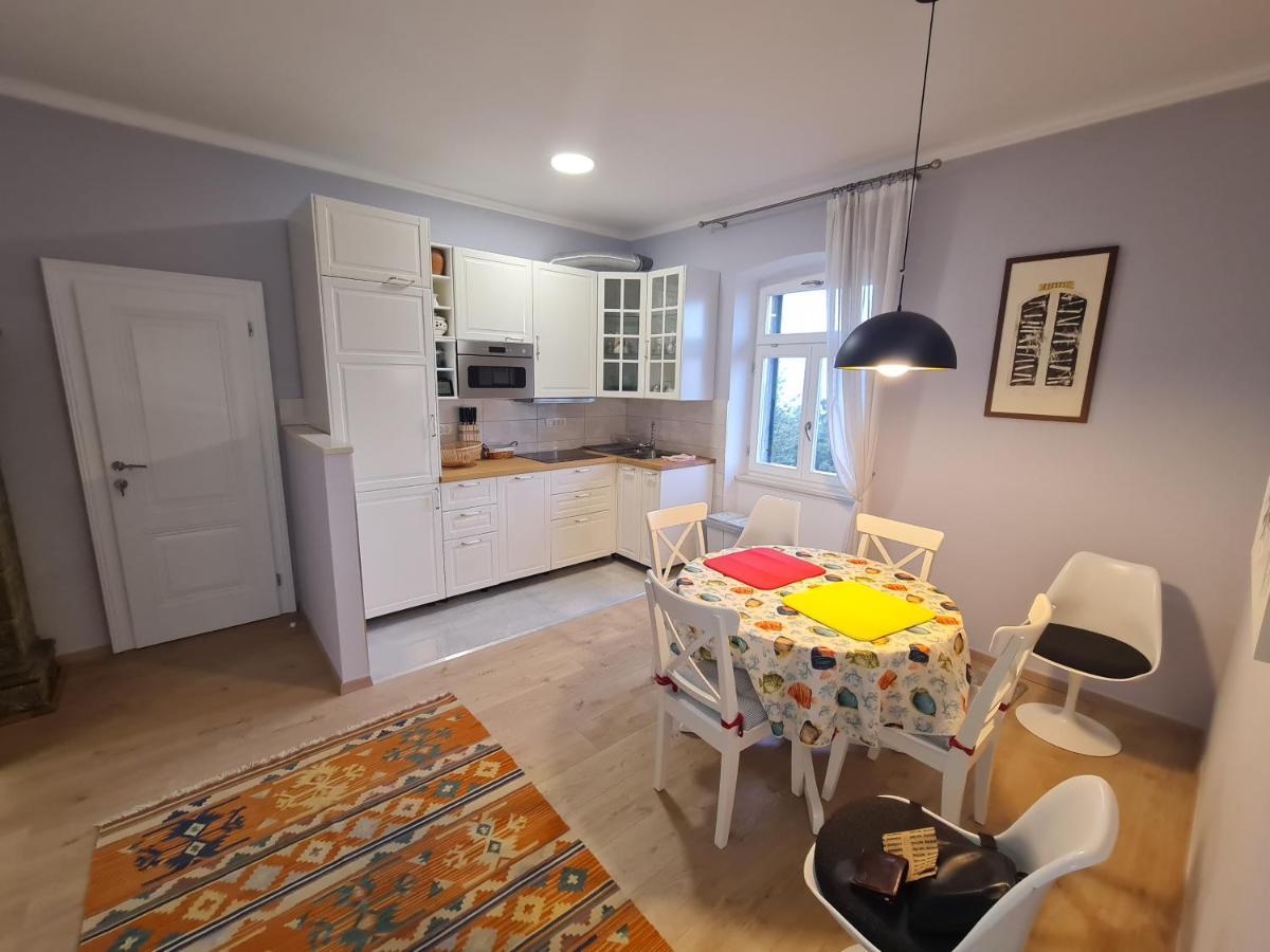 Villa Jure - Apartment Vlasta 로브란 외부 사진